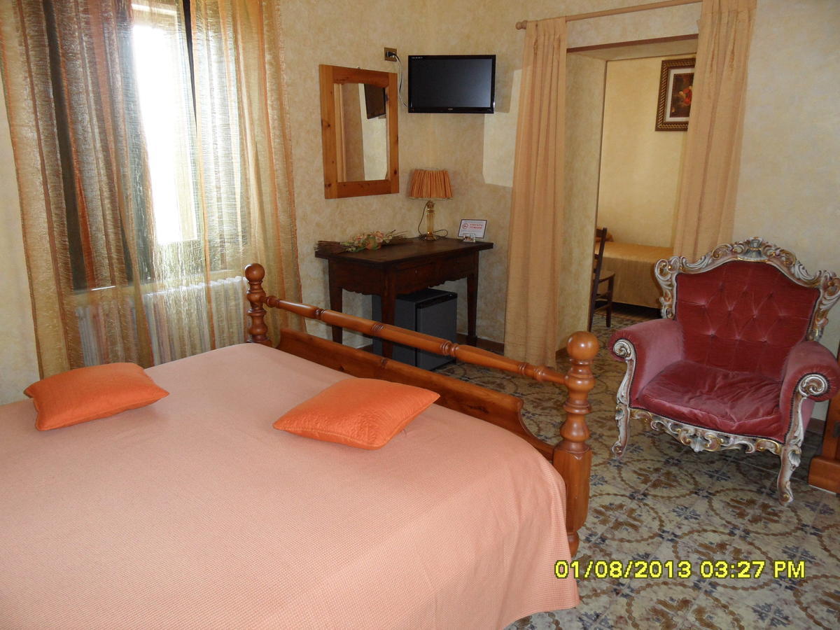 Marcellinara Bed & Breakfast Garrupa الغرفة الصورة